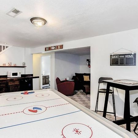 Wow! Spacious Retreat & Amazing Yard 2400+4Bd/3Bth Wichita Exterior foto